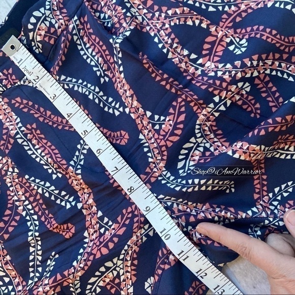 J.Crew Collection silk abstract print tapered high rise pants *shop@iamwarrior - Picture 7 of 11